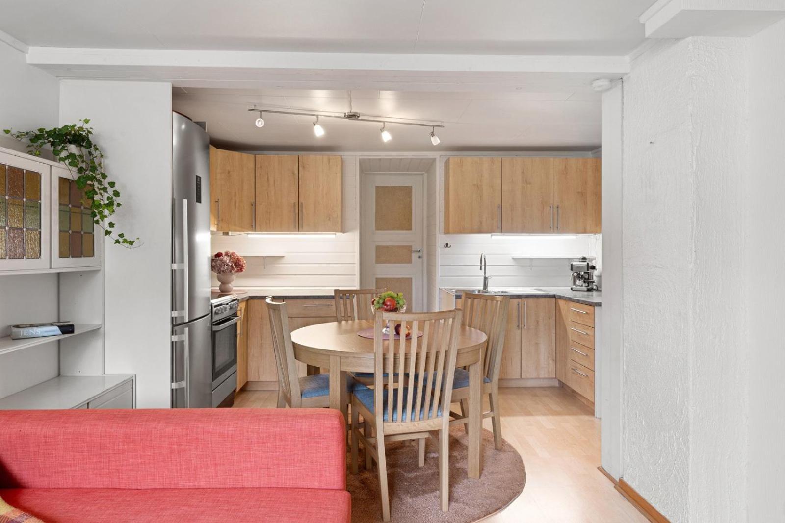 Room In Cozy Apartment 7 Min Walk From The City Center トロムソ エクステリア 写真